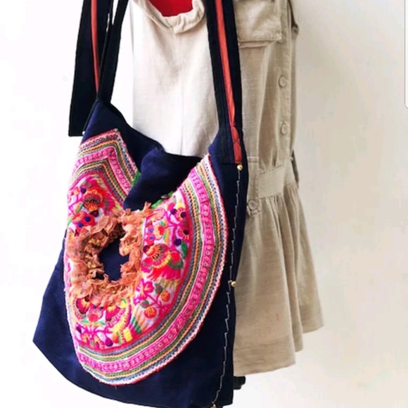 Hand Crafted Hmong Tribal Thai Vintage Ethnic Textile Slouchy Tote Handbag - Picture 5 of 11